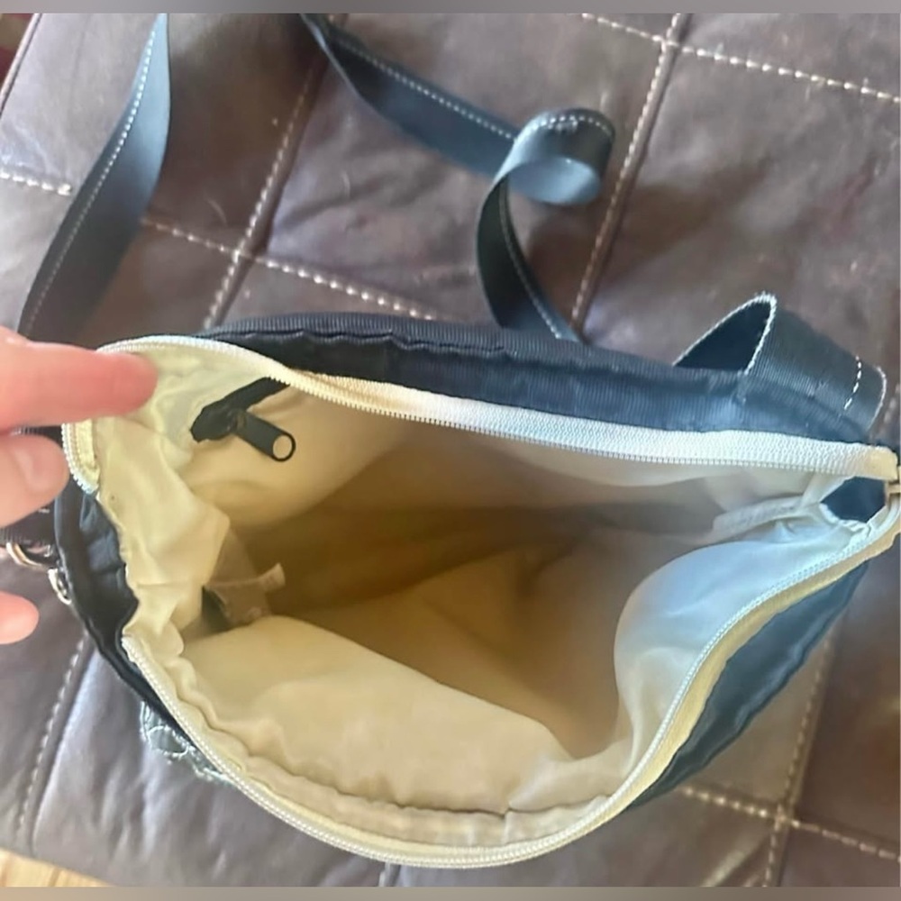 Sherpani Crossbody Bag with Black Strap - Picture 4 of 5